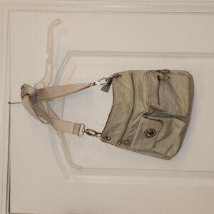 Baggallini cross body bag